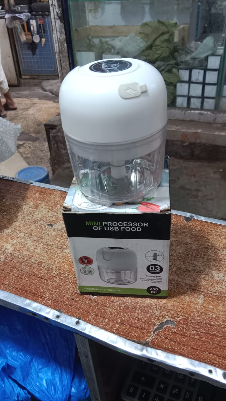 USB Rechargeable Mini Food Chopper (Imported)